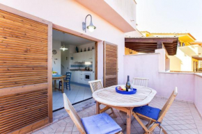 Torre dei Corsari vista mare con terrazza spiaggia sotto casa per 5 persone